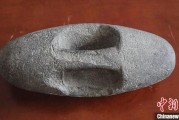 亳州新疆兵团第五师双河市发现疑似新石器时代石器